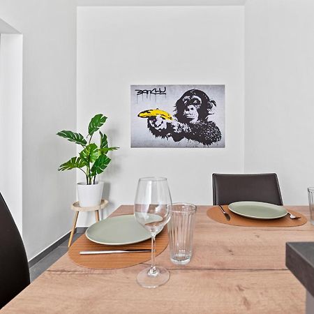 Cozy, Generous City Apartment - 10 Min To City-Centre - Contactless 24H Check-In เวียนนา ภายนอก รูปภาพ
