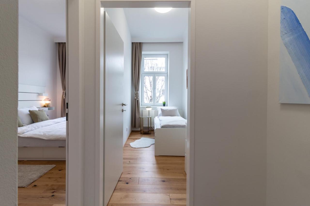 Cozy, Generous City Apartment - 10 Min To City-Centre - Contactless 24H Check-In เวียนนา ภายนอก รูปภาพ
