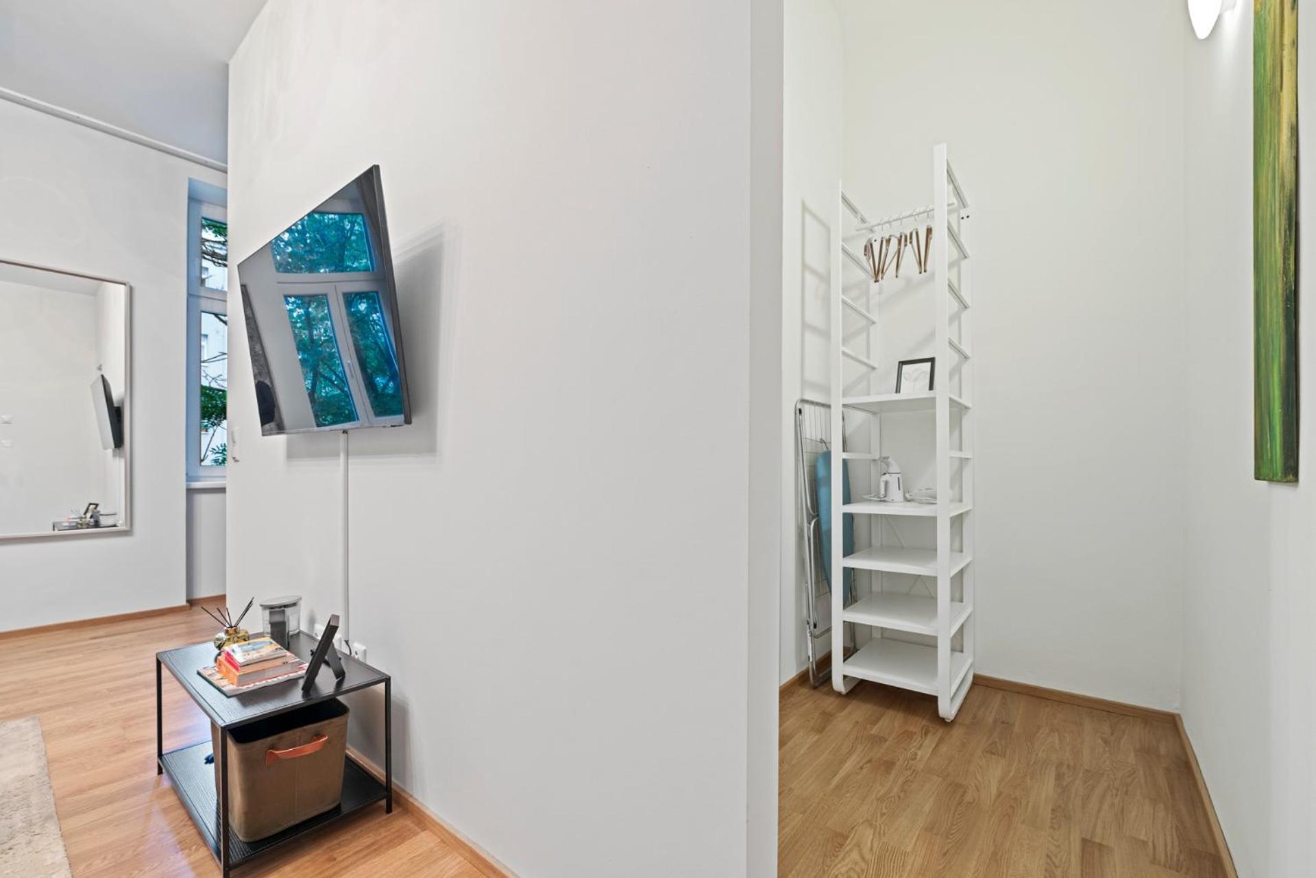 Cozy, Generous City Apartment - 10 Min To City-Centre - Contactless 24H Check-In เวียนนา ภายนอก รูปภาพ