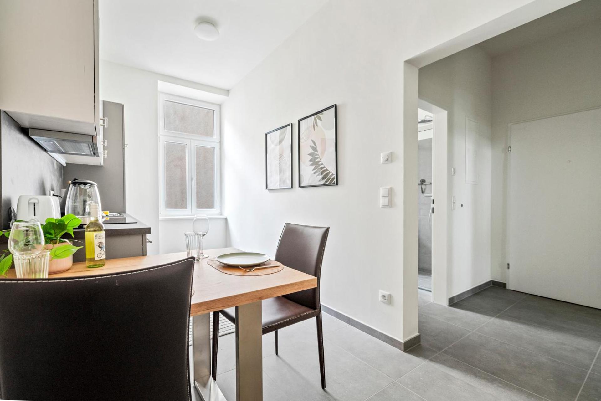 Cozy, Generous City Apartment - 10 Min To City-Centre - Contactless 24H Check-In เวียนนา ภายนอก รูปภาพ