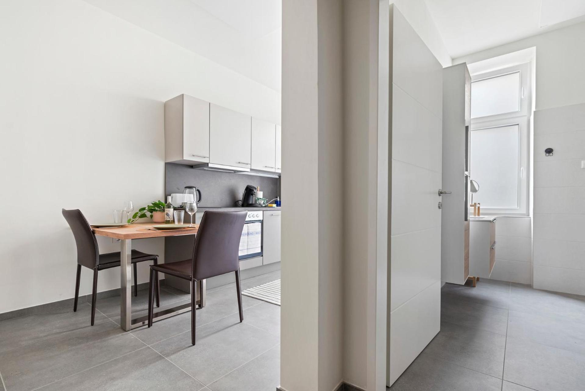 Cozy, Generous City Apartment - 10 Min To City-Centre - Contactless 24H Check-In เวียนนา ภายนอก รูปภาพ