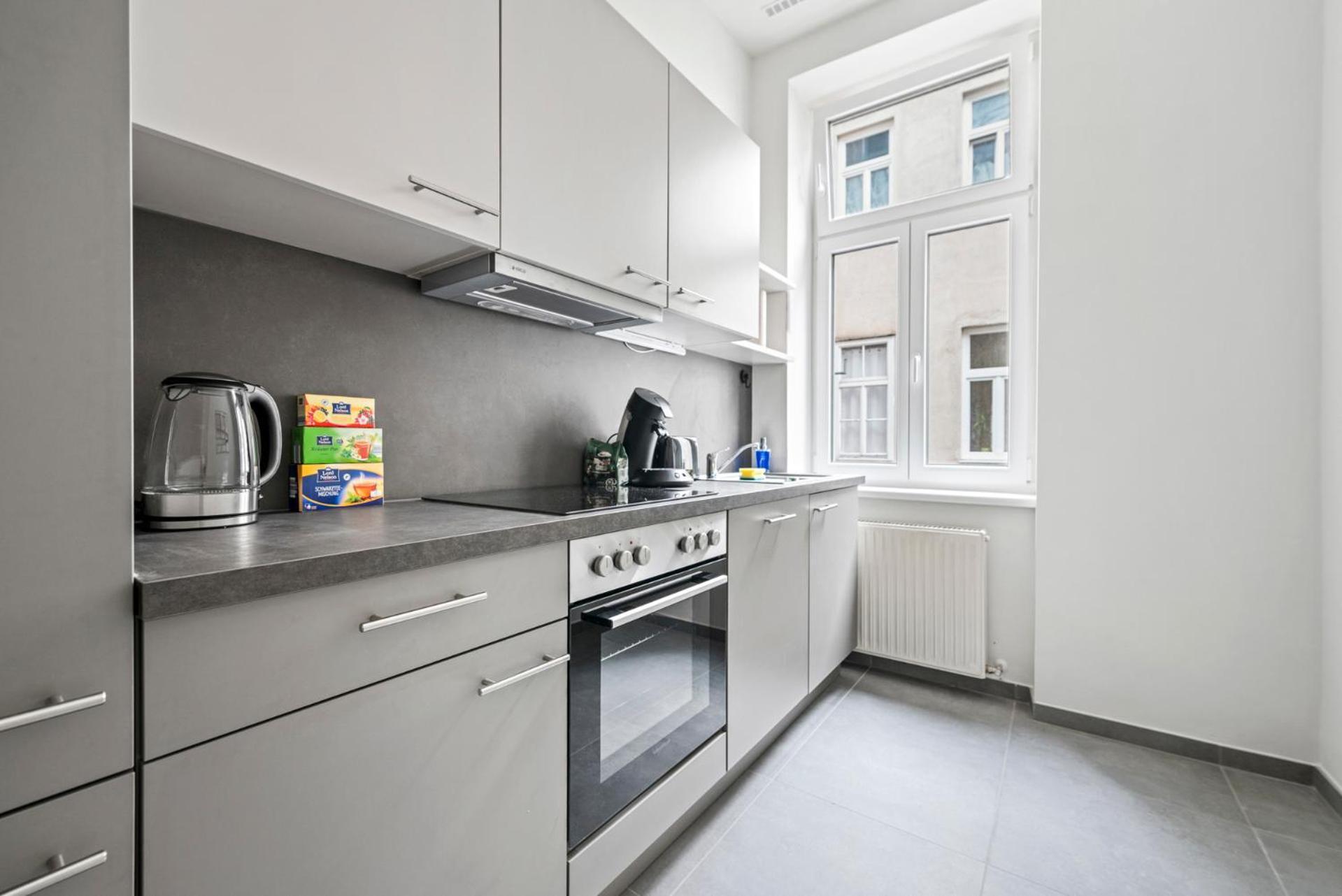 Cozy, Generous City Apartment - 10 Min To City-Centre - Contactless 24H Check-In เวียนนา ภายนอก รูปภาพ